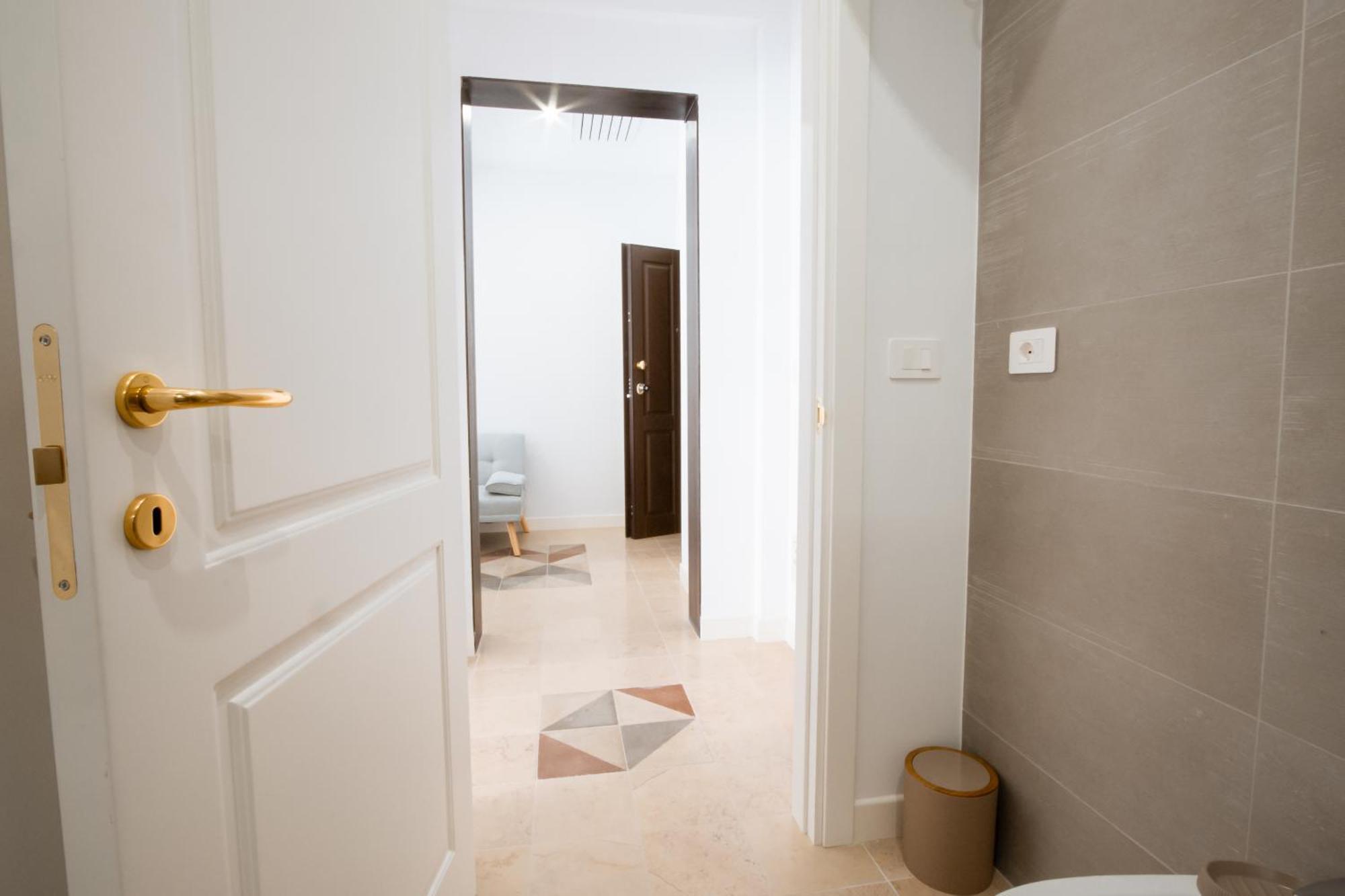 Appartamento Palazzo Marevento Bari Esterno foto